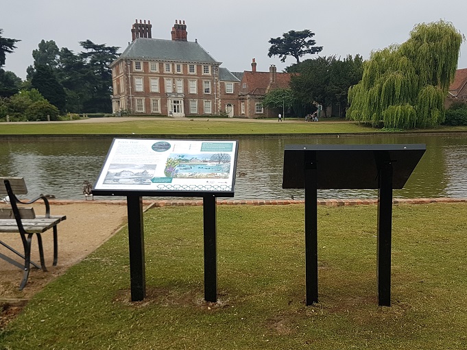 Forty Hall, Enfield Council