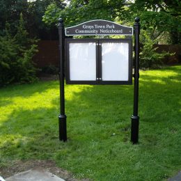 Cavalier™  notice board