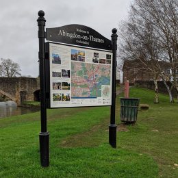 Cavalier welcome entrance sign