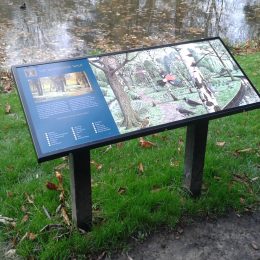 Musketeer steel panoramic lectern