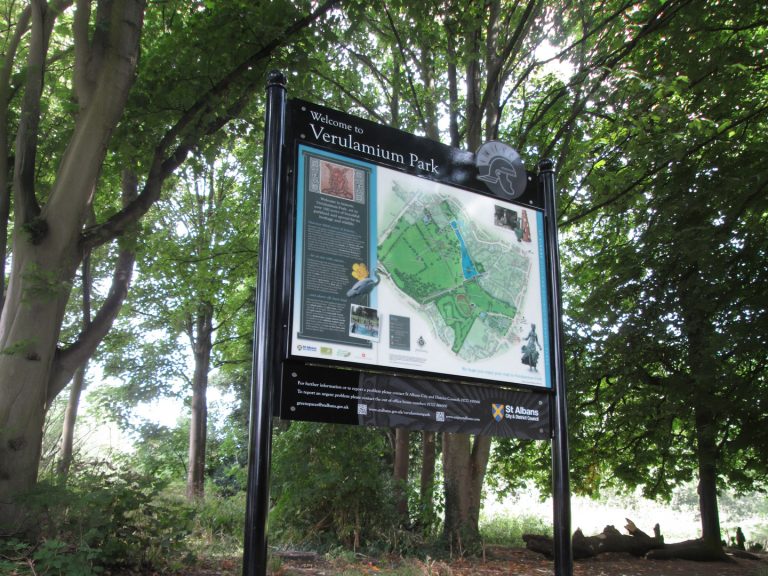 Richmond entrance sign