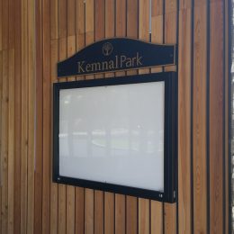 Wallmounting notice board metal