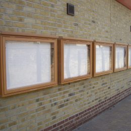Wallmounting notice board - recycled plastic
