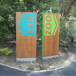 Wooden totem welcome sign