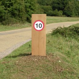 Woodsman speed restriction sign