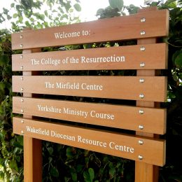 Ladder sign – recycled plastic