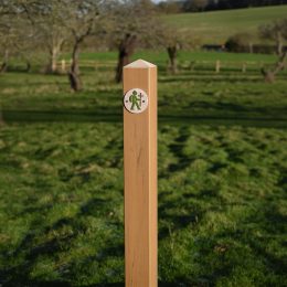 Waymarking direction post recycled plastic