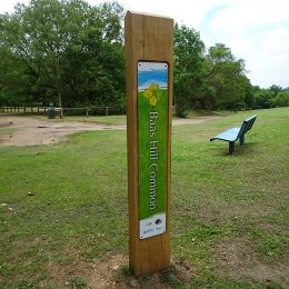 Woodsman™ waymarking post