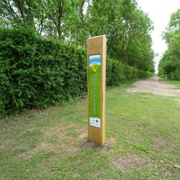 Woodsman waymarking post