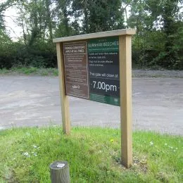 Bowman B car park entrance sign