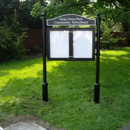 Cavalier™  notice board