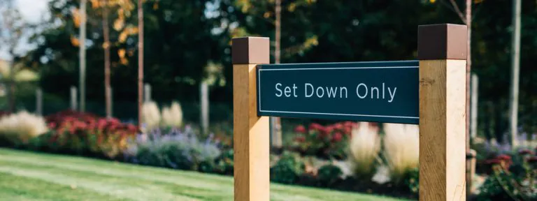 Badging Signs
