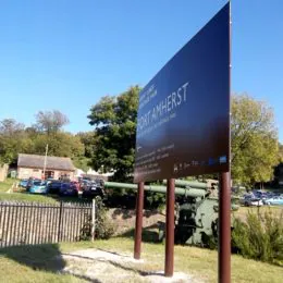 Modular entrance sign