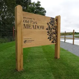 Woodsman™ entrance sign