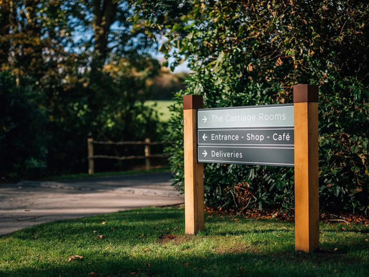 Grenadier directional sign