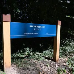 Grenadier oak directional sign