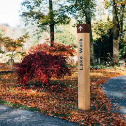 Grenadier™ waymarking post