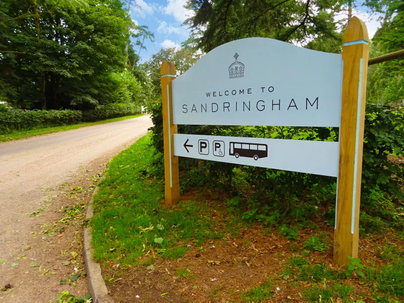 Welcome Gateway Sign Sandringham